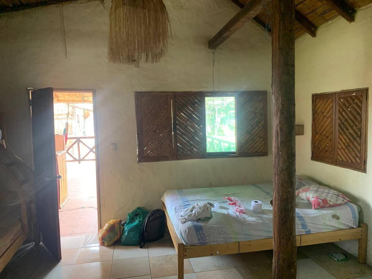 מונטניטה Hostal Mamacucha מראה חיצוני תמונה