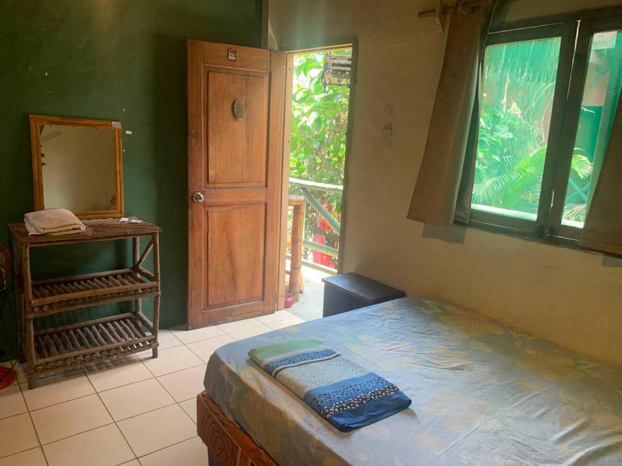 מונטניטה Hostal Mamacucha מראה חיצוני תמונה