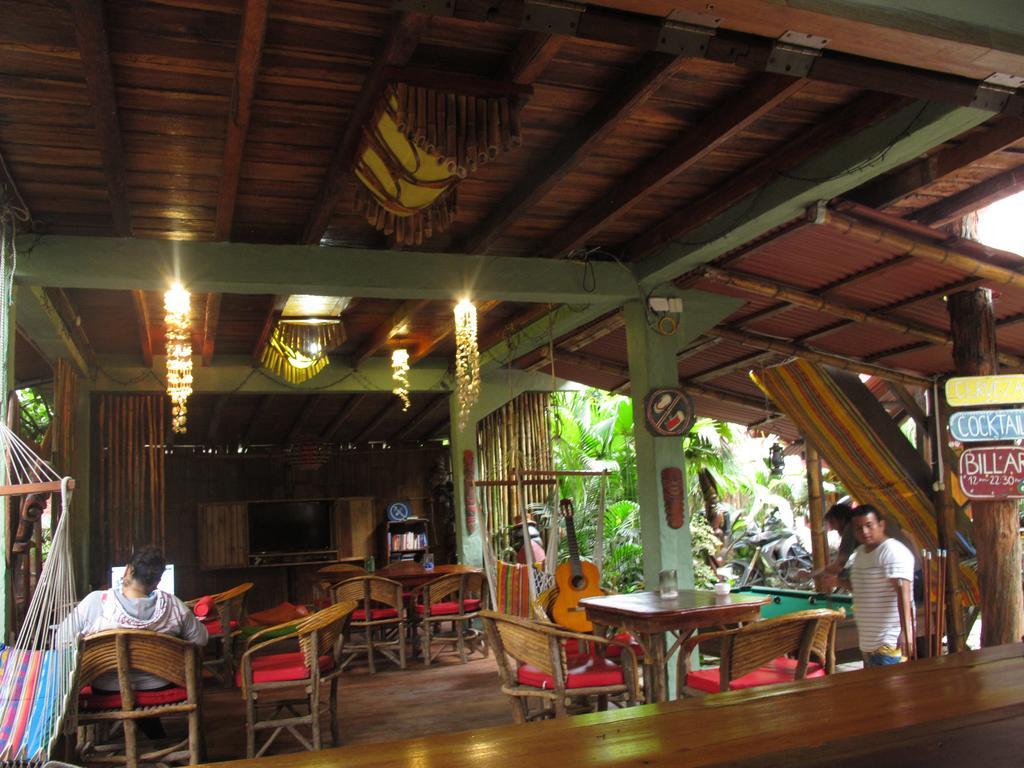 מונטניטה Hostal Mamacucha מראה חיצוני תמונה